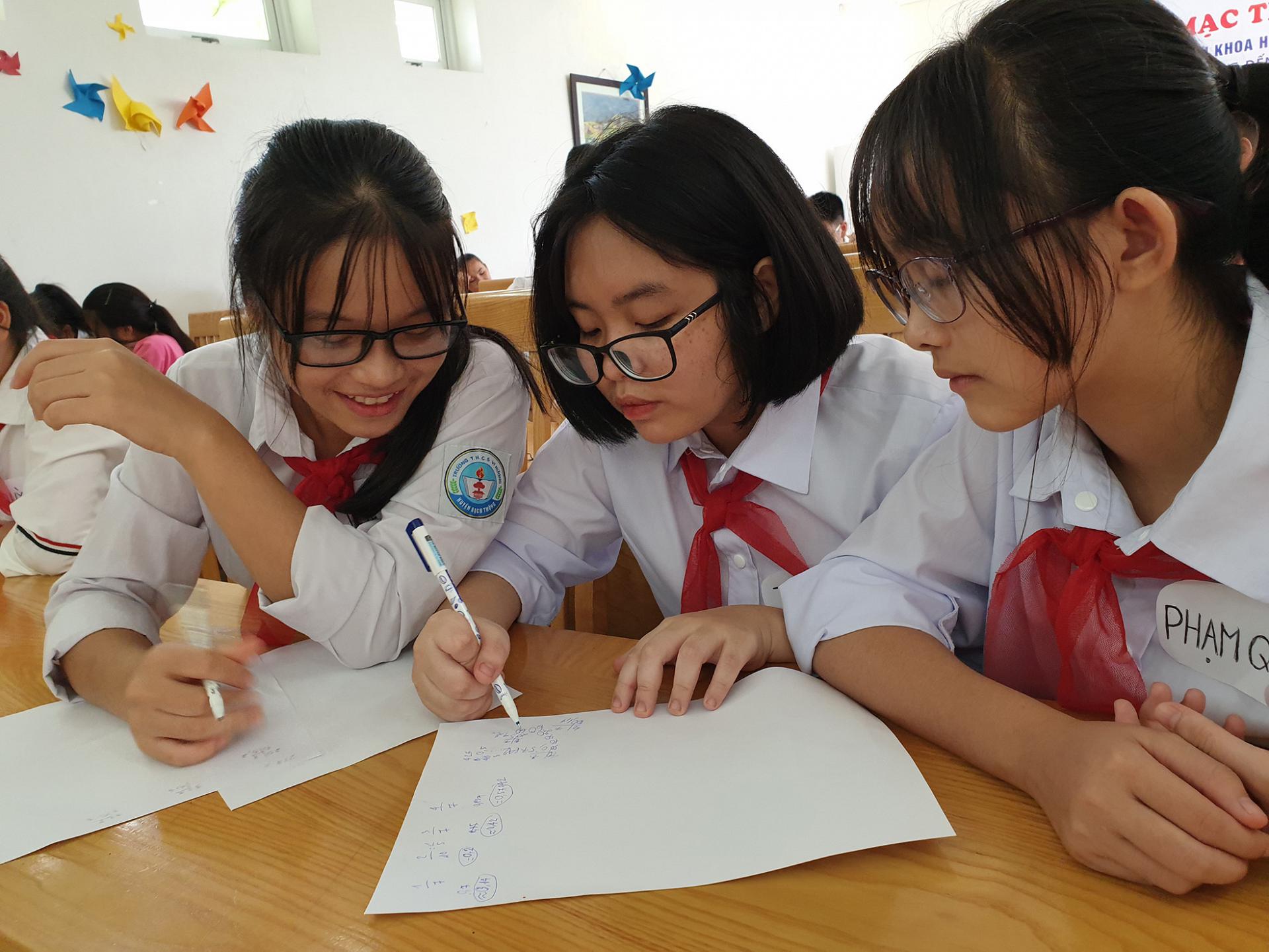 Nhiều trường THPT đưa ra giải pháp “chống trượt“ cho học sinh yếu