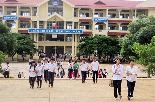 Top 100 trường THPT tốt nhất tại Việt Nam